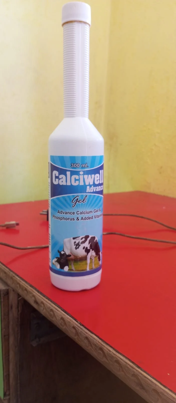 Calciwell Advance Gel 300 ml bottle